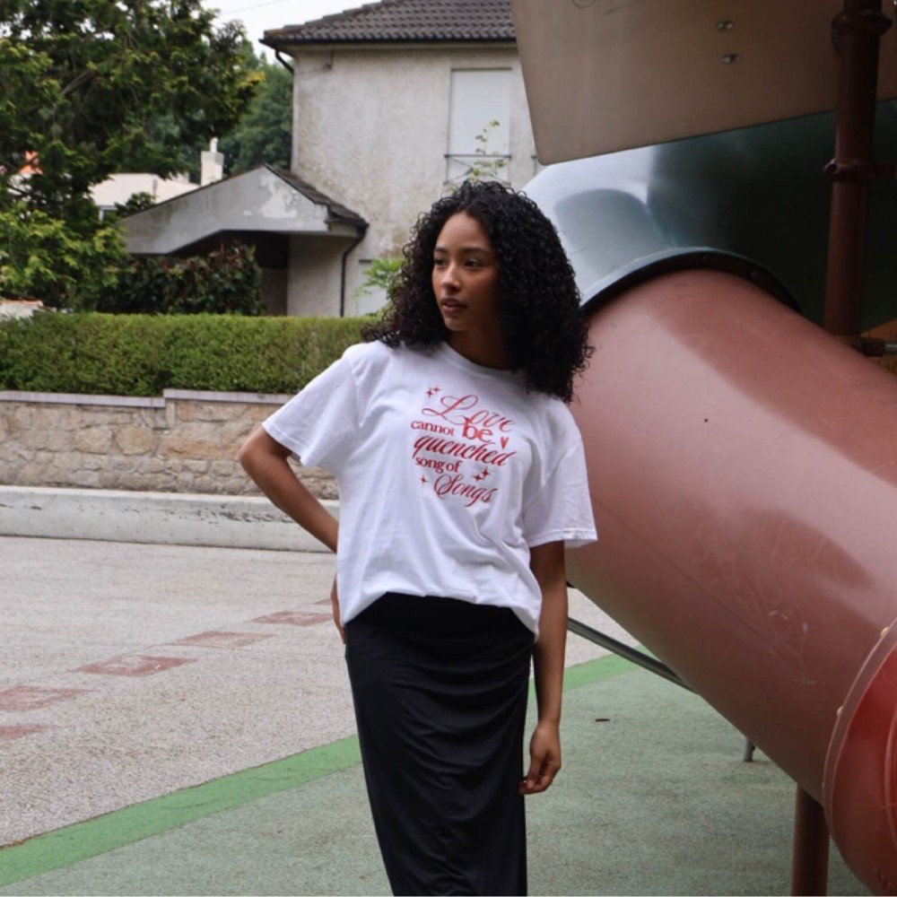 T-Shirt “Amor Inquebrável” (branca)