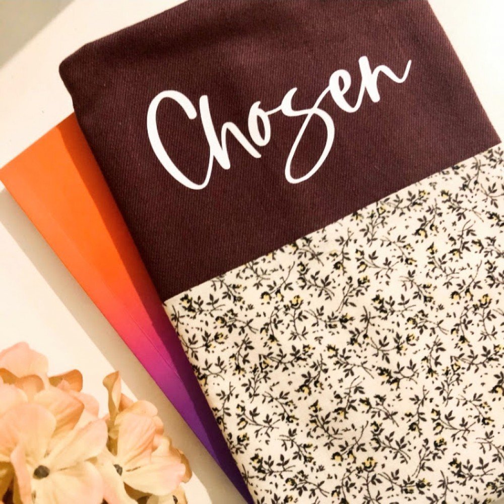 Capa para Biblia Chosen Bege