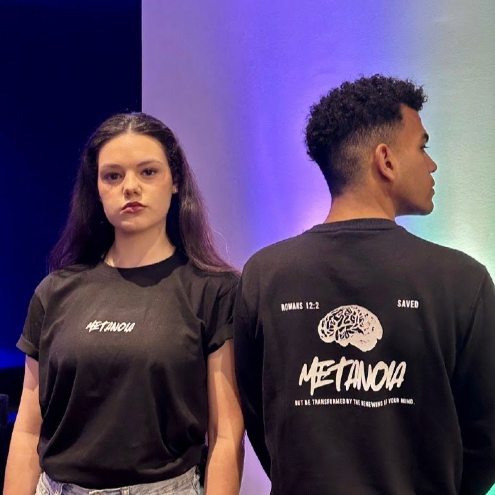 T-shirt Preta Metanoia Saved