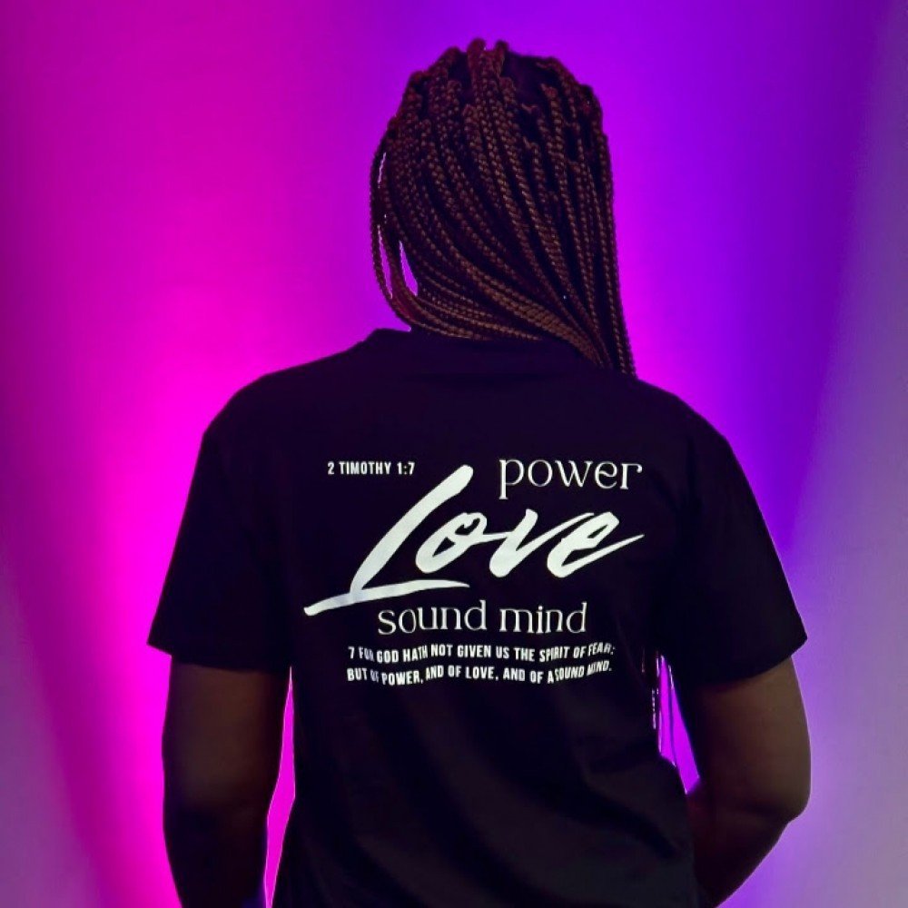 T-shirt Poder e Amor Saved