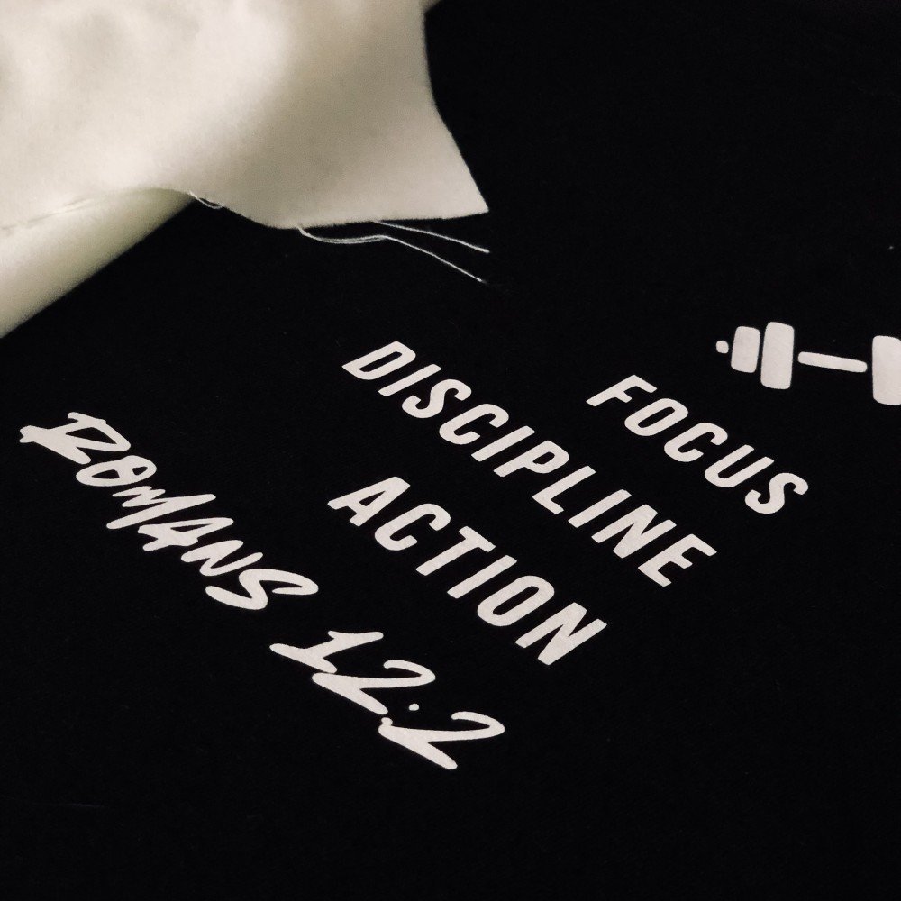 T-shirt motivadora de treino Romanos 12:2