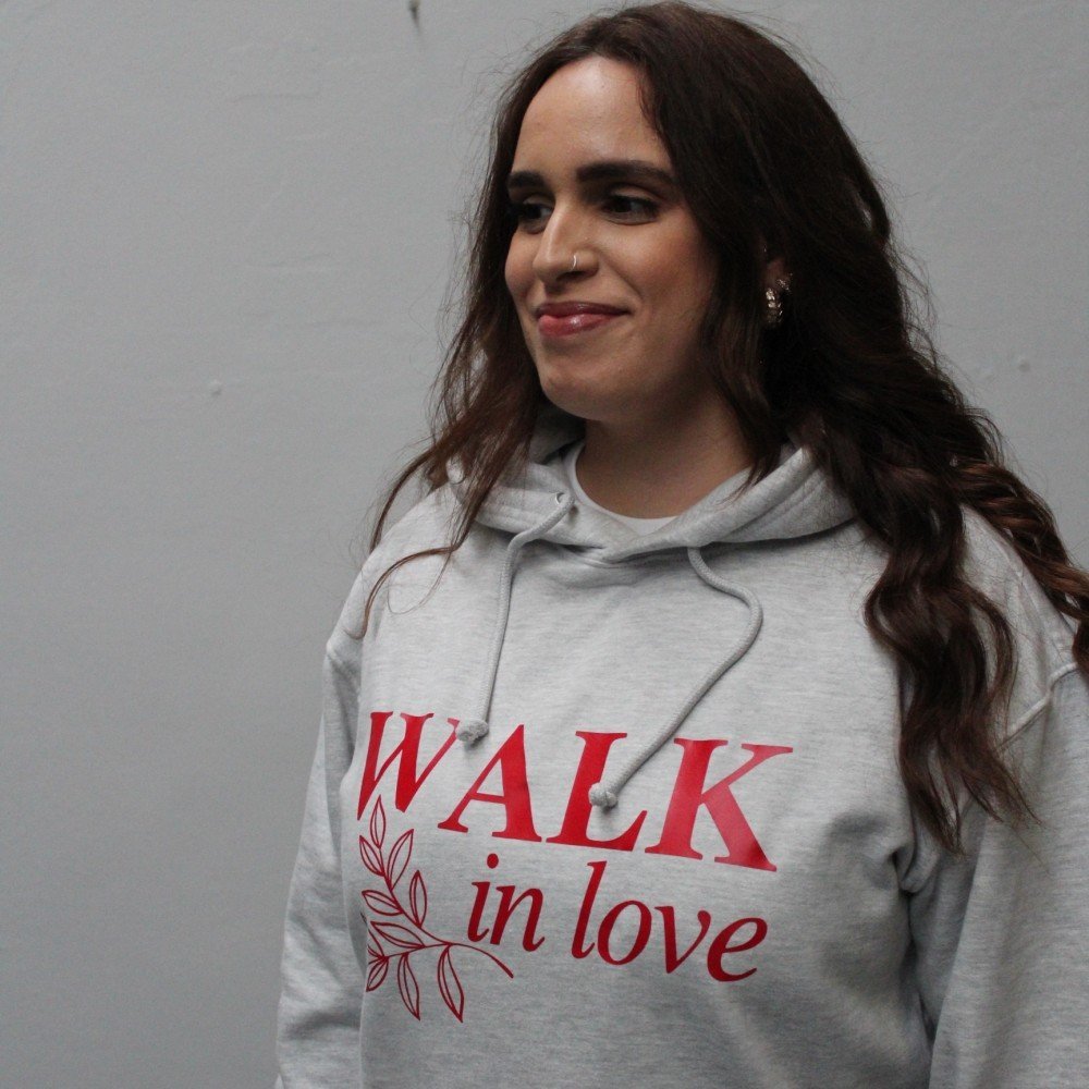 Hoodie Andar em amor Mescla