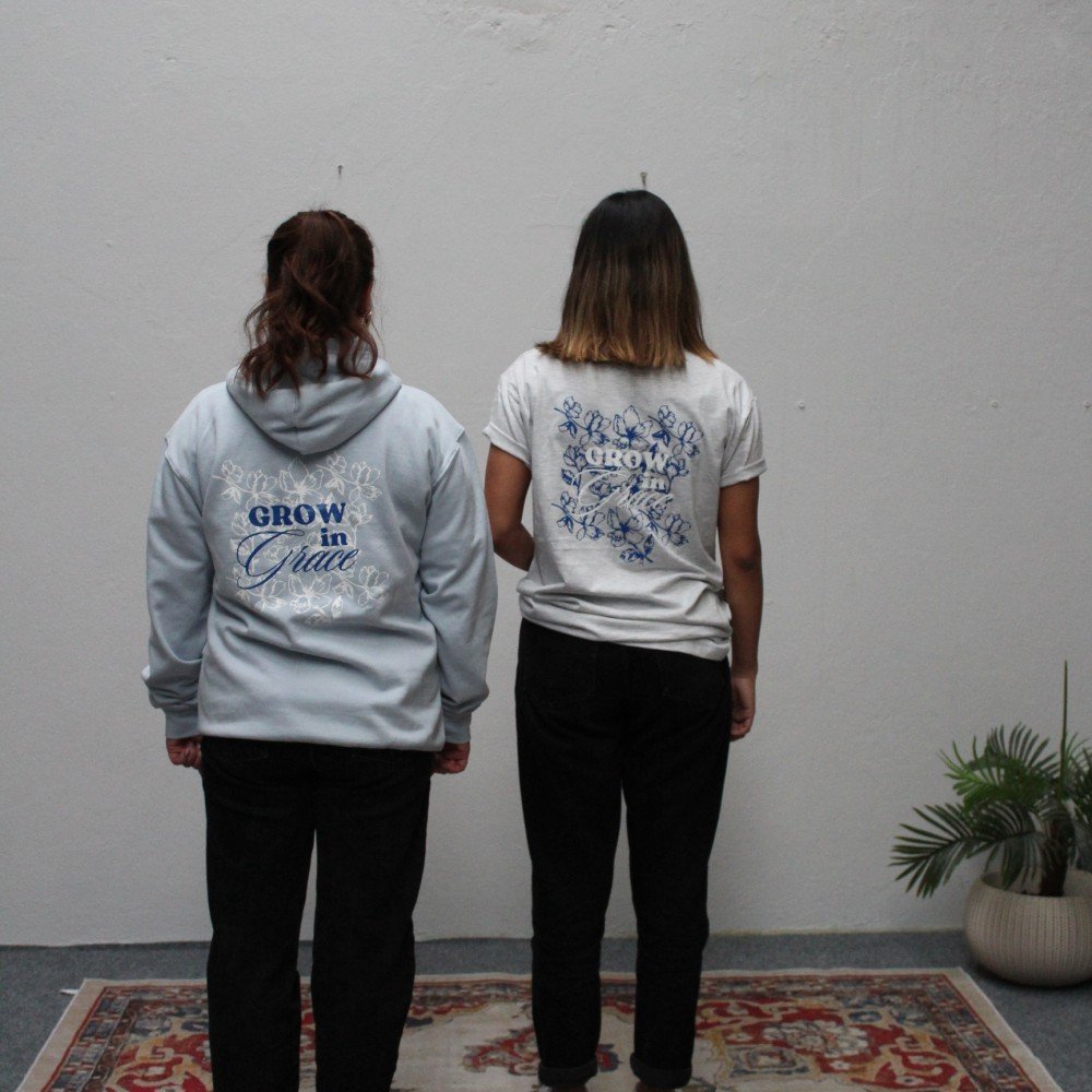 Hoodie Cresce em Graça 