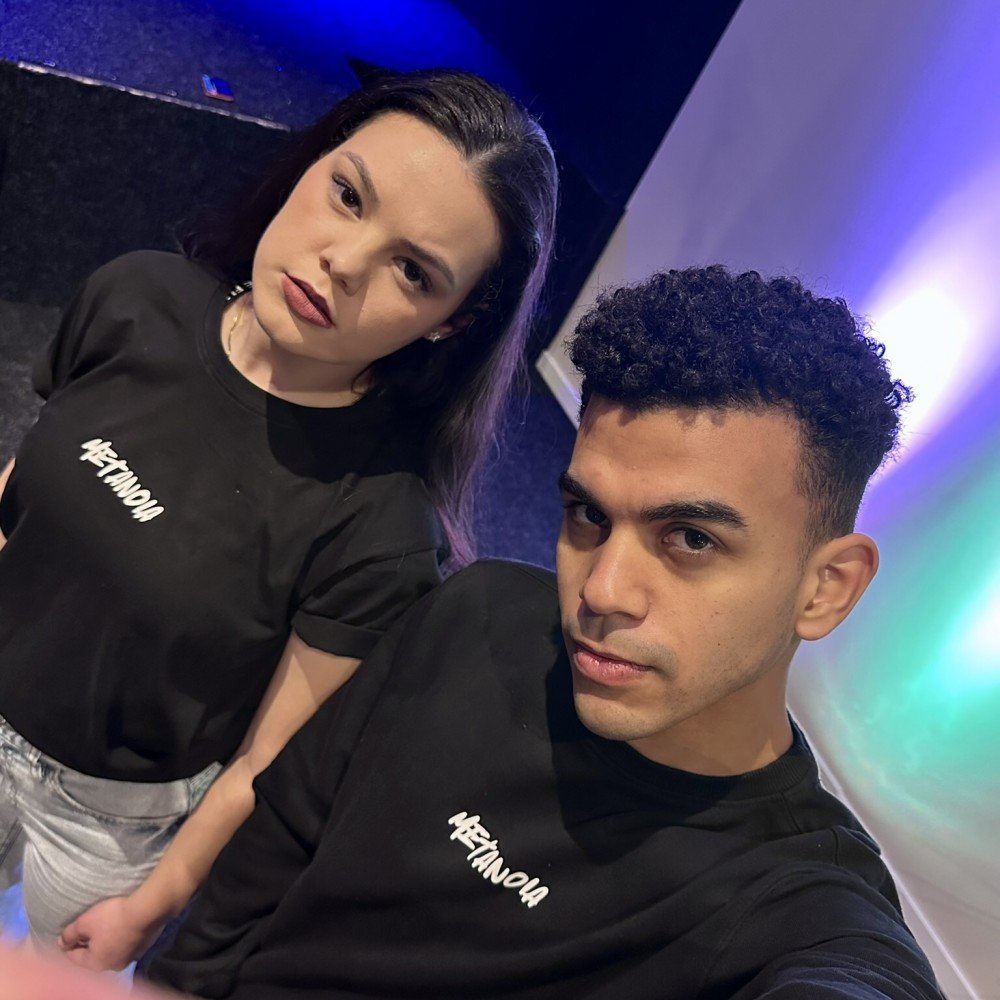 Sweatshirt Preta Metanoia